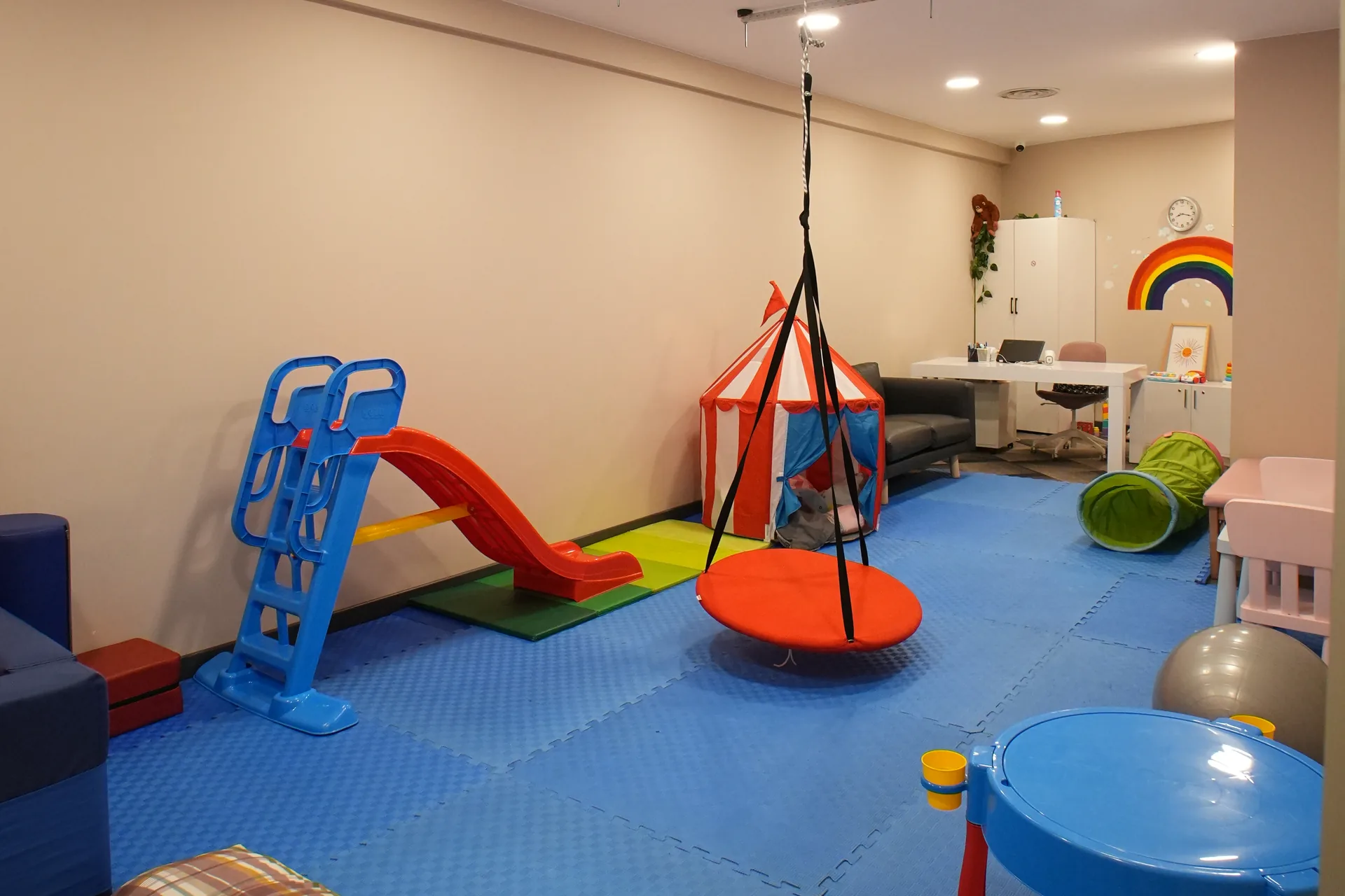 Trea Kids terapi seansı